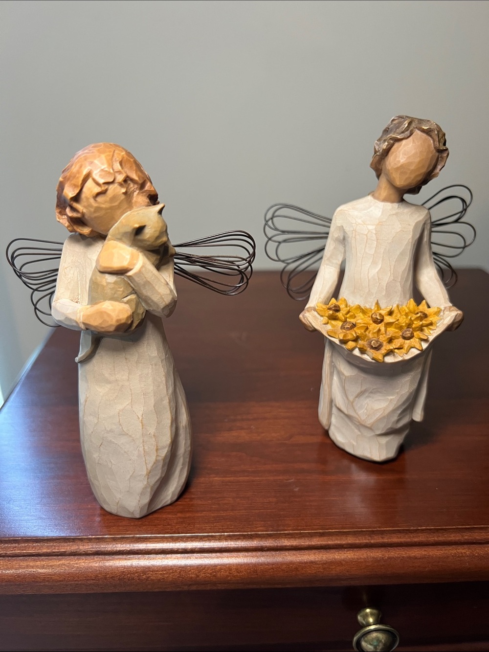 2 Willow Tree Susan Lordi Angel Figures Cat with Affection & Sunshine Sunflowers